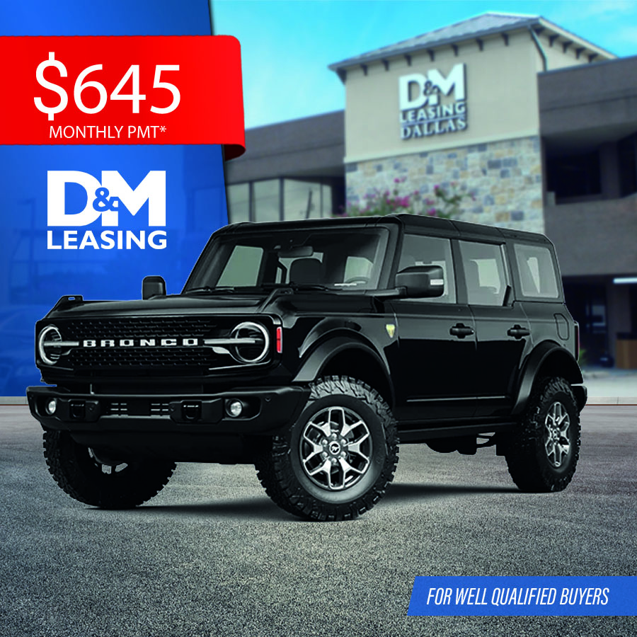 Aggressive off-road view of the 2026 Ford Bronco 4-Door Big Bend 4X4 featuring massive Sasquatch Package mud-terrain tires.